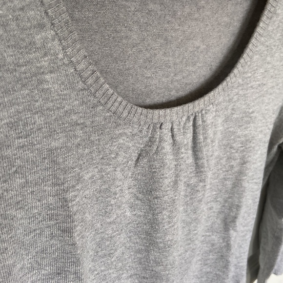 J.J. Basics Gray Knit Sweater simple and Comfortable size Large - Picture 4 of 6